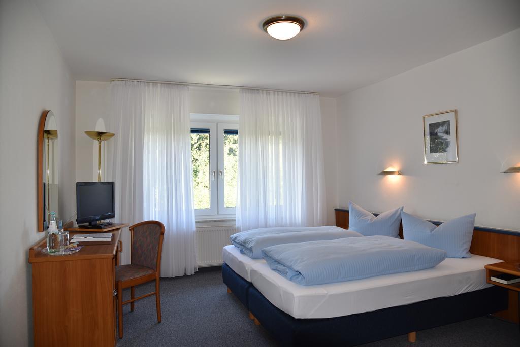 Hotel An Der Alten Porzelline Neuhaus am Rennweg Cameră foto